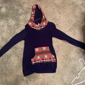 Boutique sweatshirt. Small